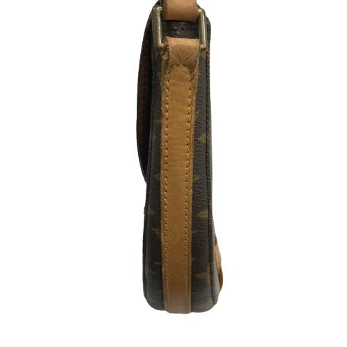 Louis Vuitton Shanti MM Shoulder Bag Crossbody Pochette Monogram Leather