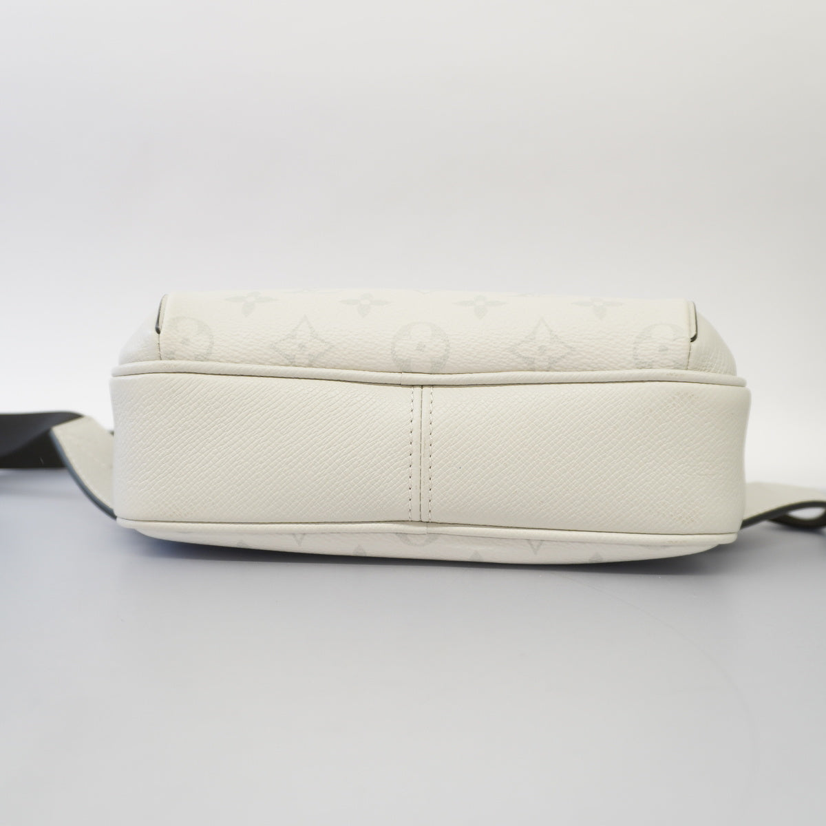 Louis Vuitton Body Bag Taigarama Bum Bag Outdoor