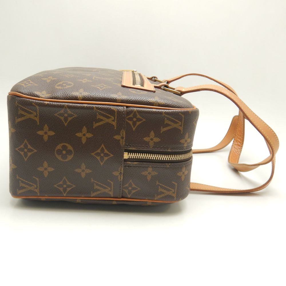 Louis Vuitton Monogram Cite GM Shoulder Bag Brown