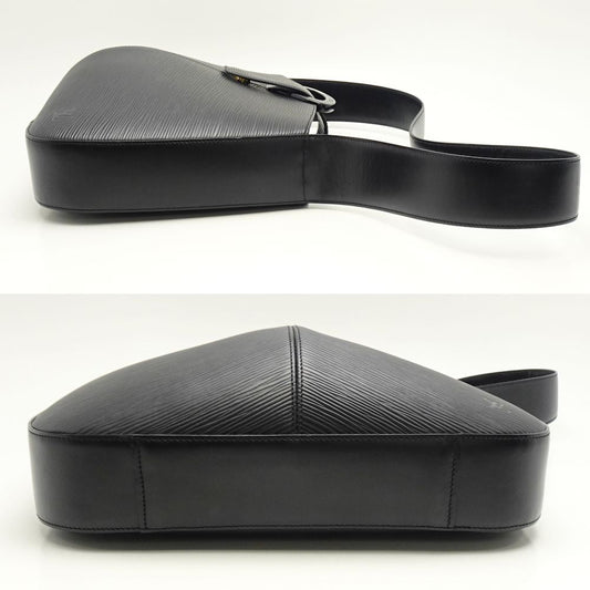 Louis Vuitton Epi Reverie Noir Shoulder Bag