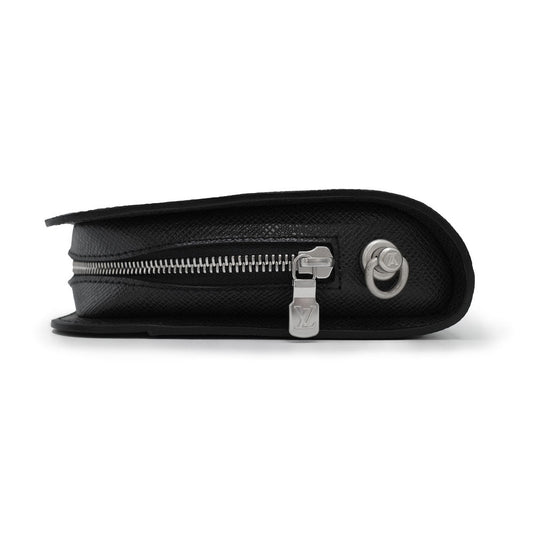 Louis Vuitton Baikal Taiga Ardoise Clutch Shoulder Bag Black