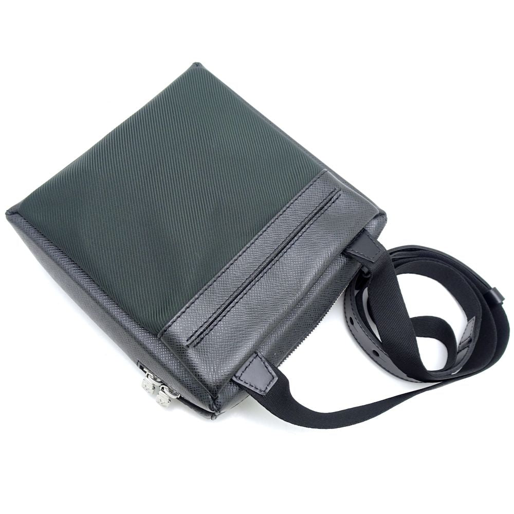 Louis Vuitton  Taiga Veruca Ardoise Diagonal Shoulder