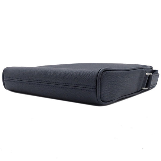 Louis Vuitton LockMe Messenger Crossbody Bag Noir Black