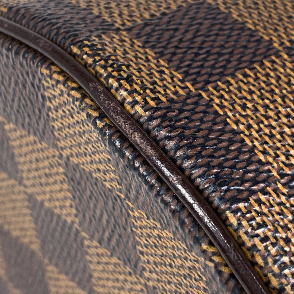 Louis Vuitton Papillon 30 Barrel Bag Cylindrical Handbag Damier