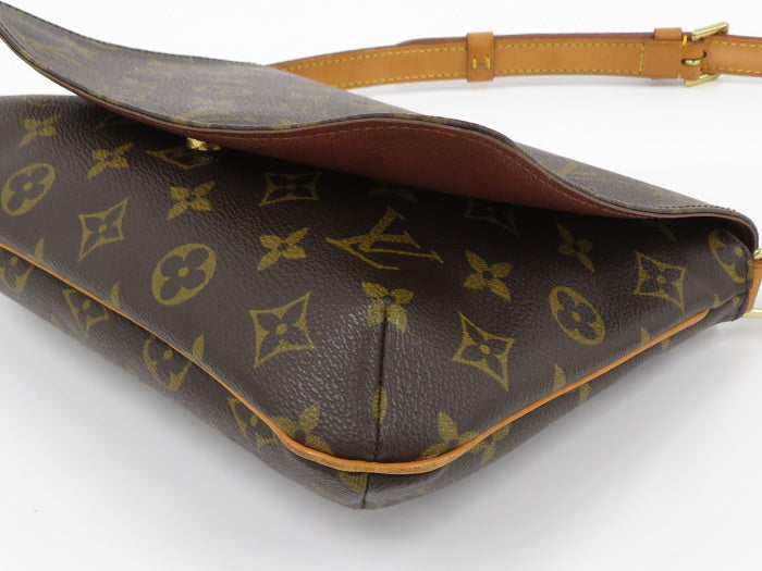 Louis Vuitton M tte Tango Short Shoulder Bag Monogram