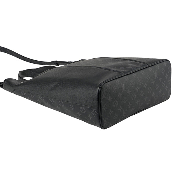 Louis Vuitton Tote Bag Taigarama Black