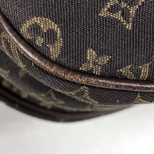 Louis Vuitton Saumur 30 Crossbody Shoulder Bag Monogram