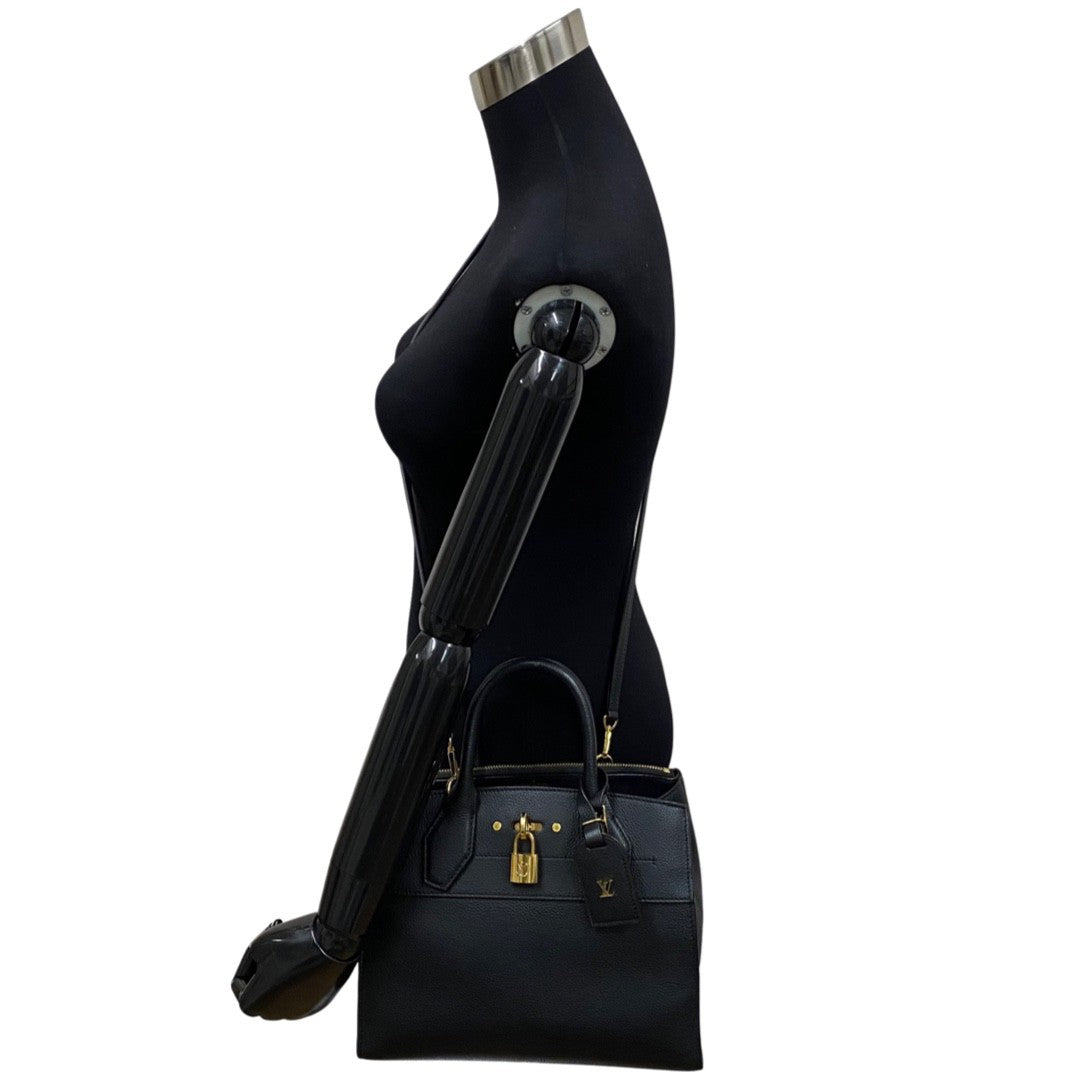 Louis Vuitton Leather Genuine PM Leather Handbag Black