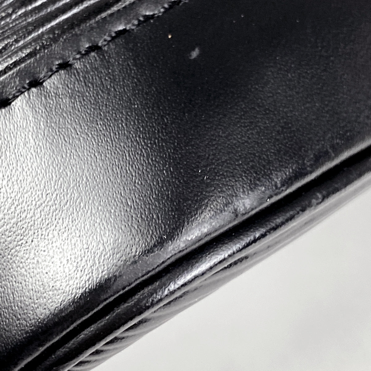 Louis Vuitton Alma Handbag Epi Noir Black