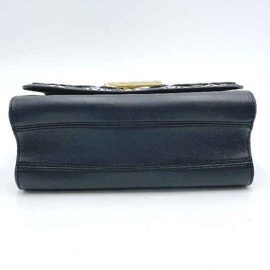 Louis Vuitton Twist MM Shoulder Bag Black