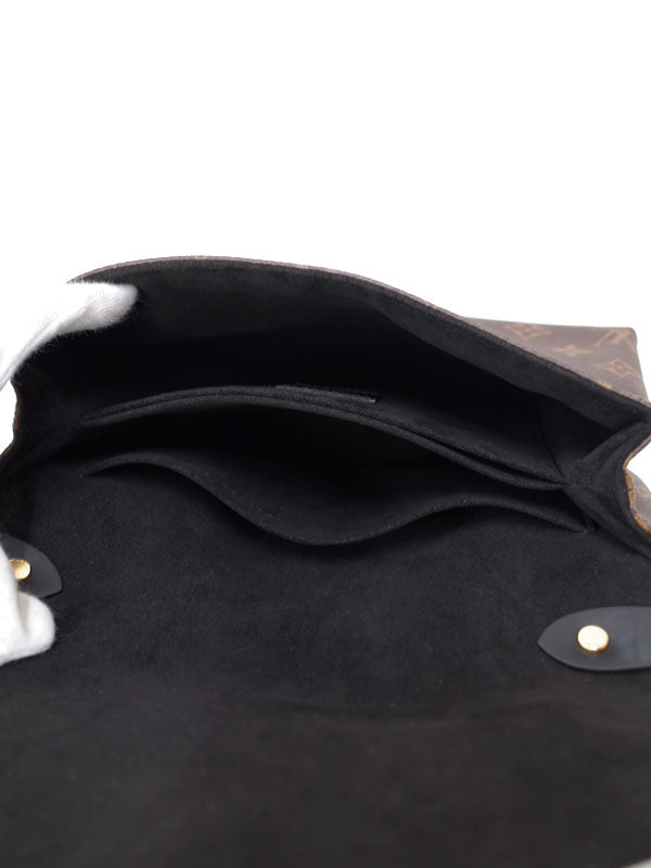 Louis Vuitton Monogram Epi Saint Michel Shoulder Bag