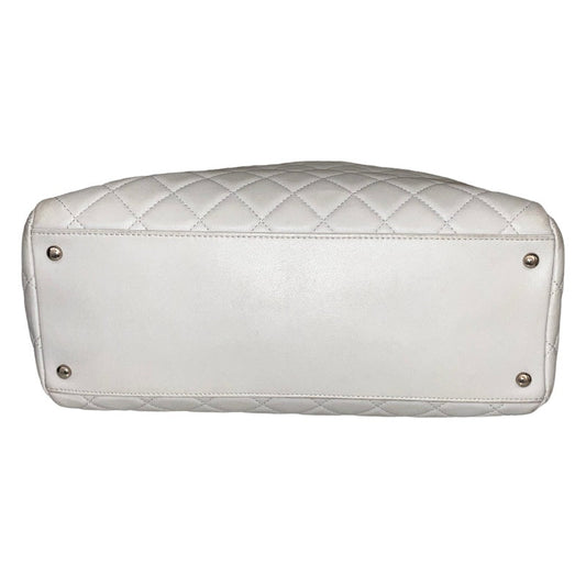 Chanel Matelasse Chain Tote Bag Light Gray Silver