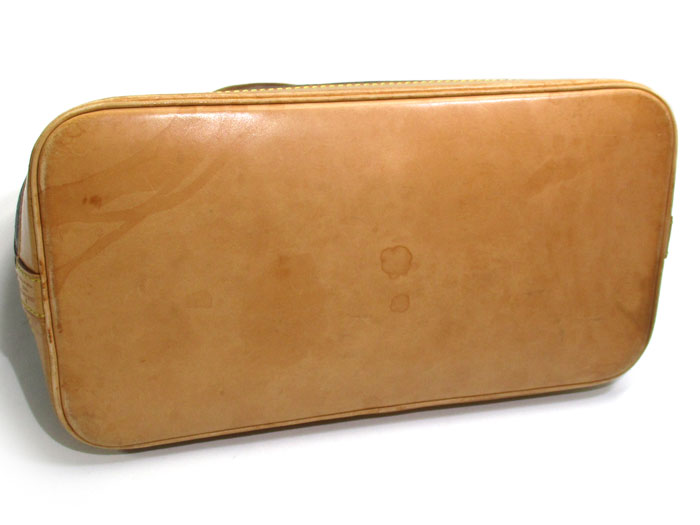 Louis Vuitton Alma Handbag Monogram