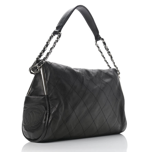 Lambskin Stitched Medium Ultimate Soft Tote Black