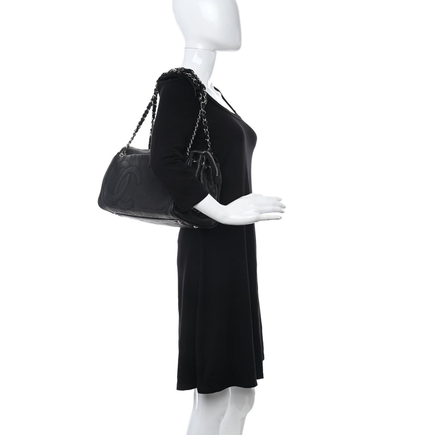 Caviar Diagonal Ligne Tote Black