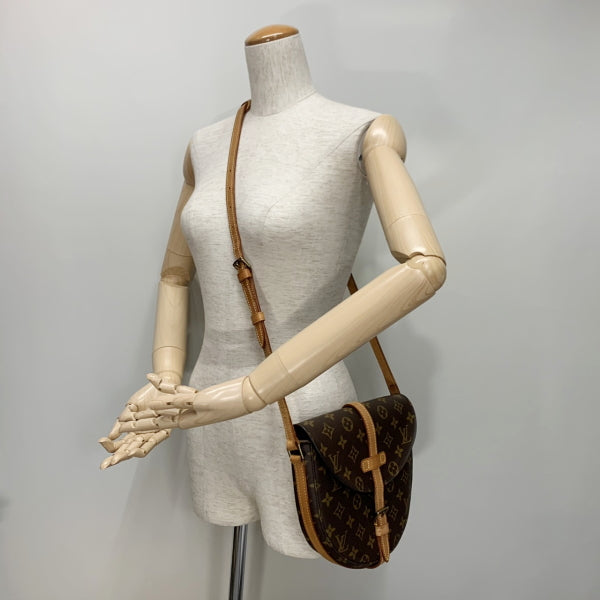 Louis Vuitton Shoulder Bag Monogram Chanty MM