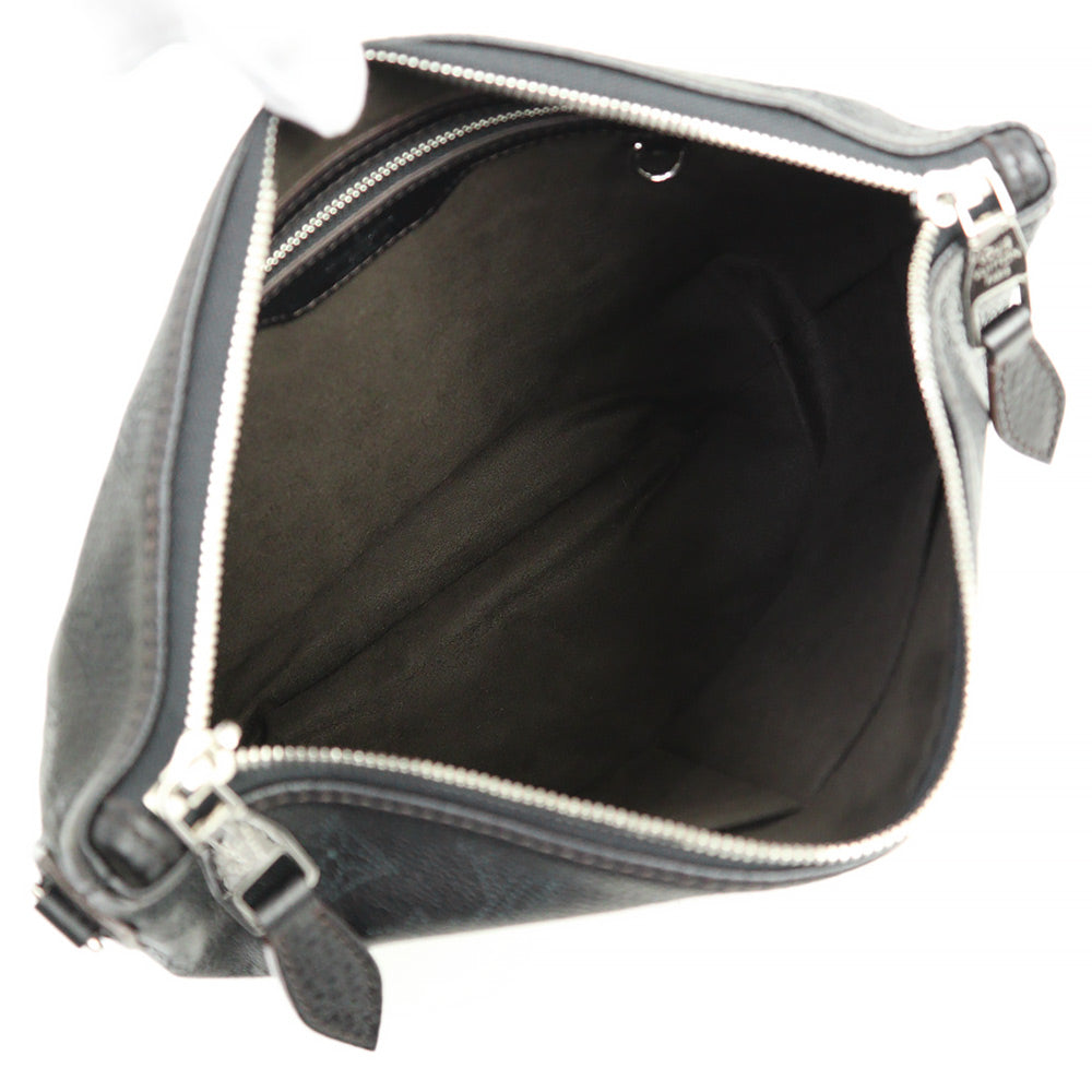 Louis Vuitton Beaubourg Hobo MM Mahina Leather Shoulder Bag Black