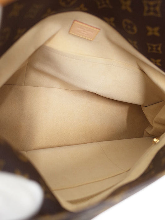 Louis Vuitton Monogram Artsy MM Shoulder Bag