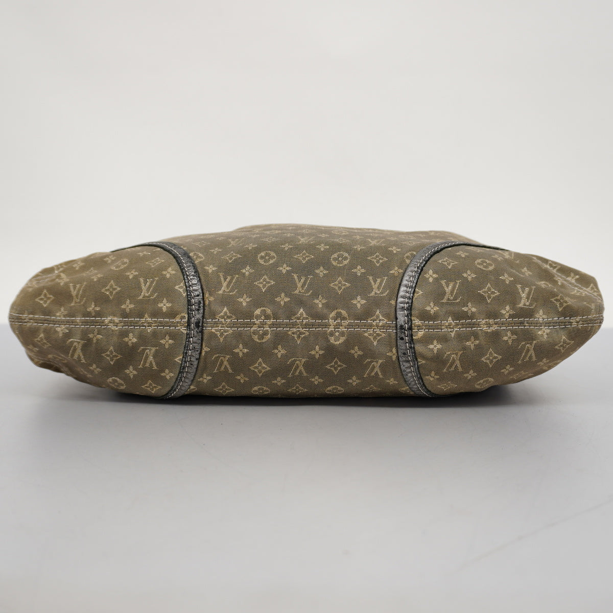 Louis Vuitton Shoulder Bag Monogram Mini Lin Manon MM
