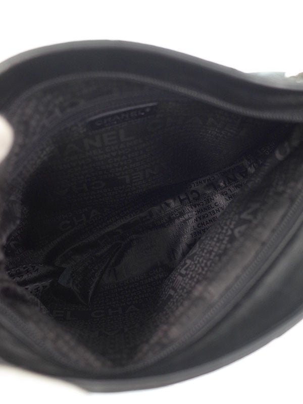 Chanel Matelasse Chain Semi-shoulder Bag Black