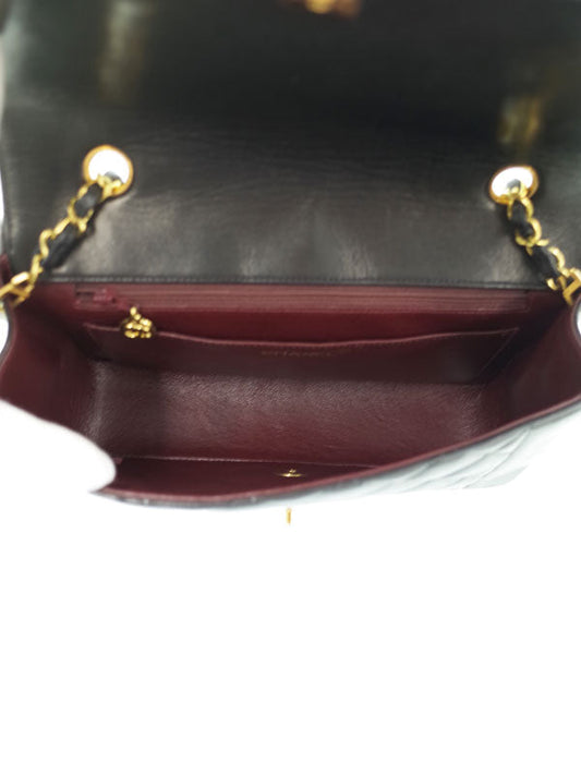 Chanel Lambskin Diana Chain Shoulder Bag Black
