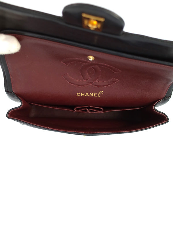 Chanel Matelasse Chain Shoulder Bag Black