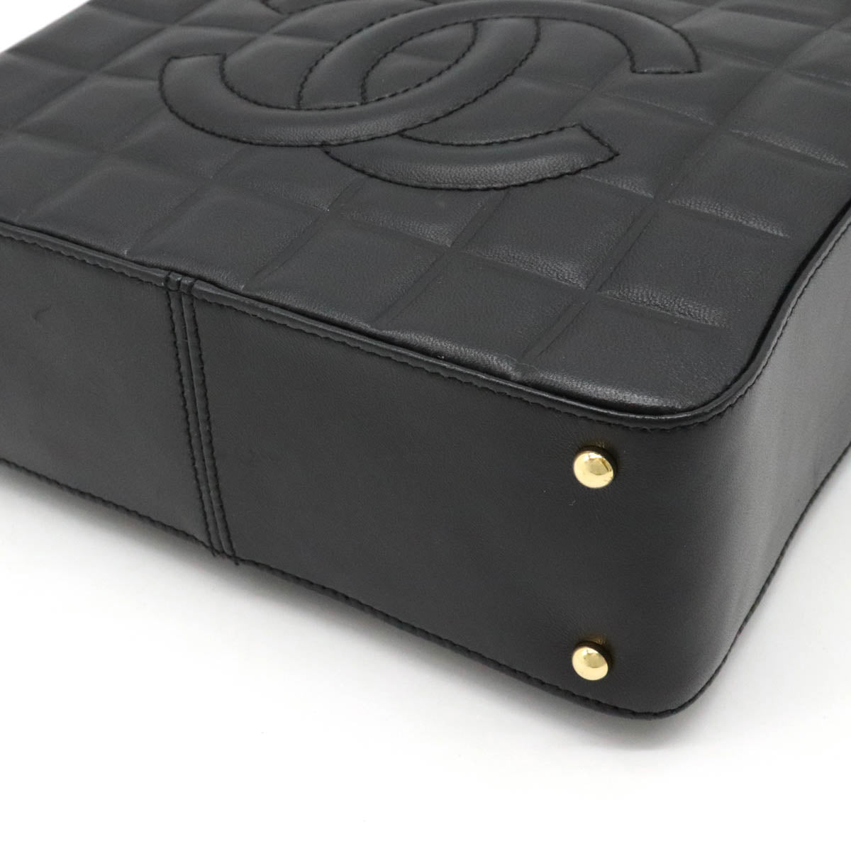 Chanel chocolate bar bag, one-shoulder handbag