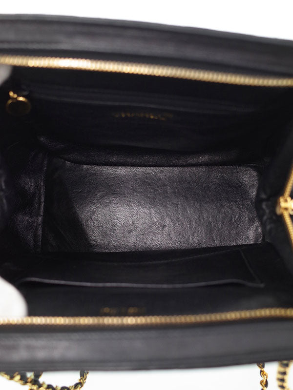 Chanel Matelasse Chain Shoulder Bag Black