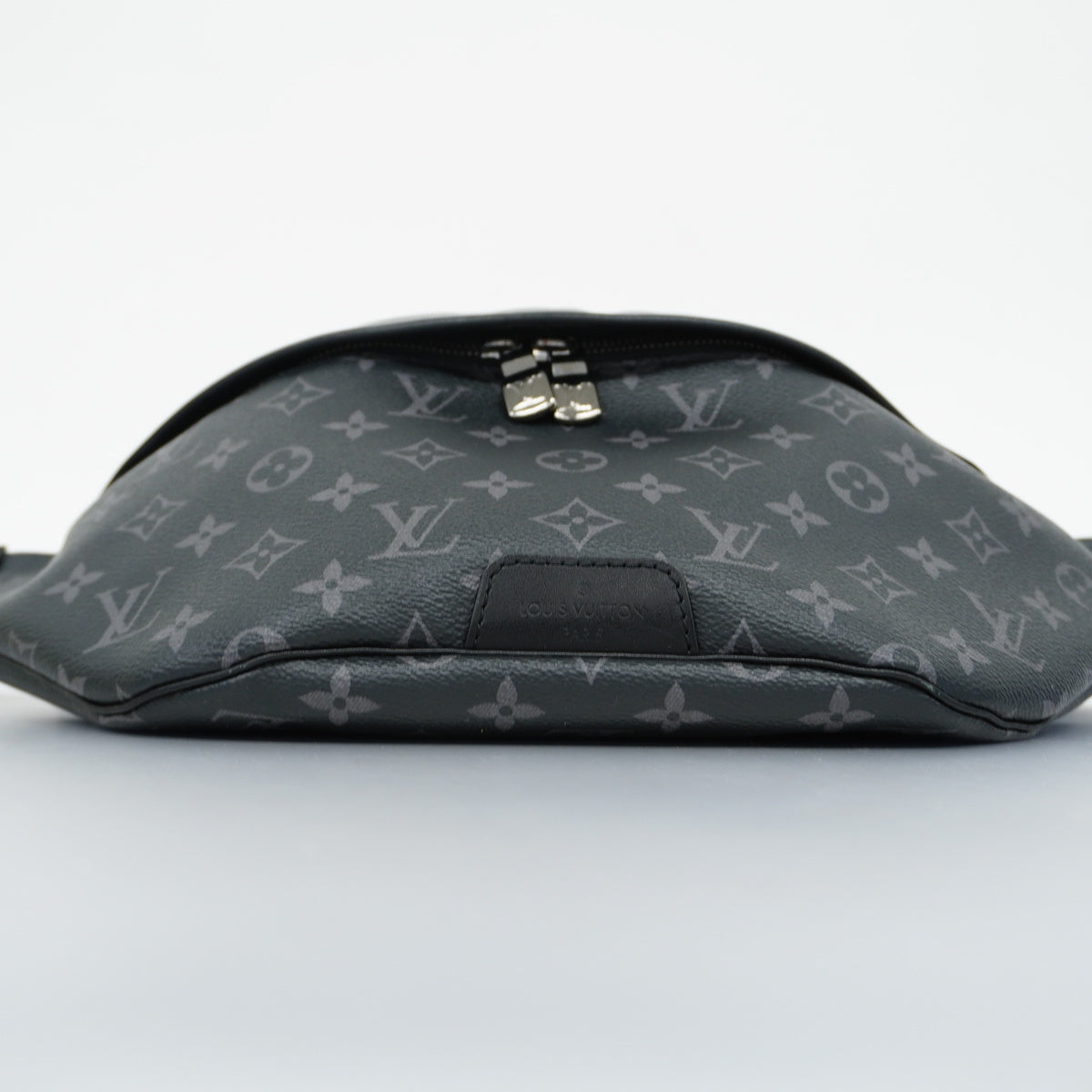 Louis Vuitton Body Bag Monogram Eclipse Discovery BumBag