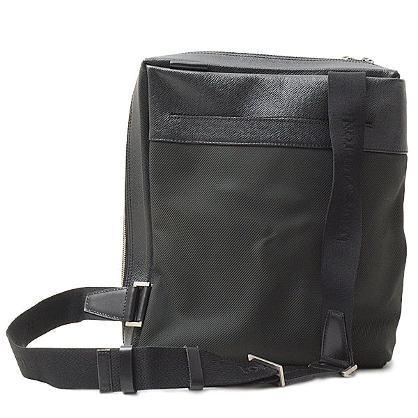 Louis Vuitton Bag Taiga Beluga Shoulder Bag Body Bag