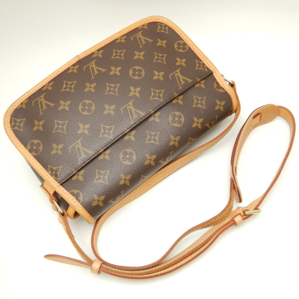 Louis Vuitton Monogram Sologne Brown