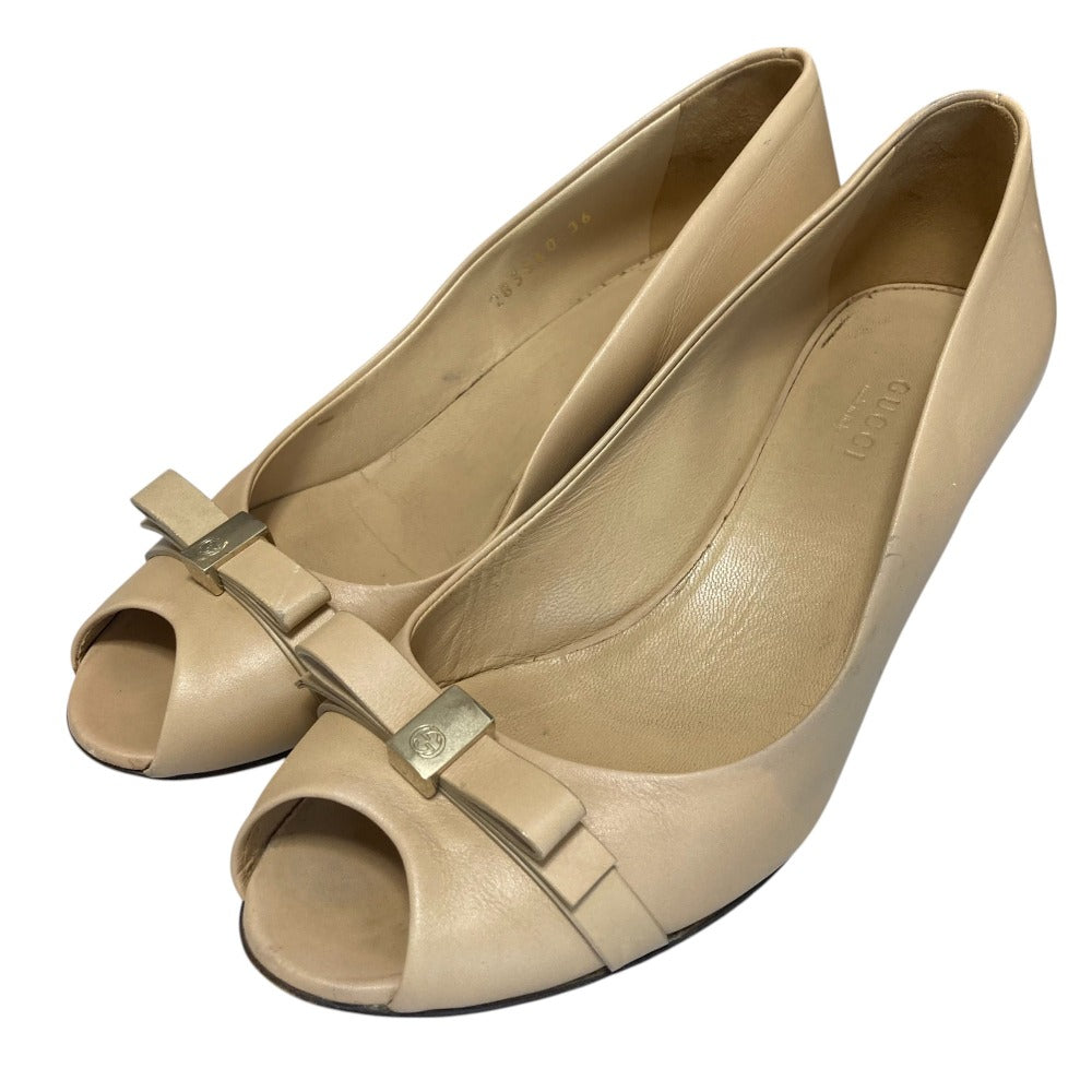 Gucci Ribbon Motif Leather Pumps