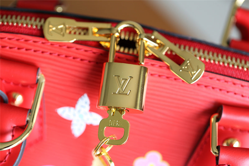 Fan Fashion Lu-Vi bags - 8258