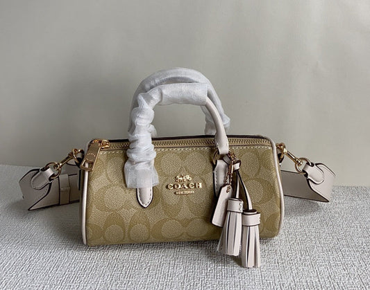Amelia-i CAH Bags - 200