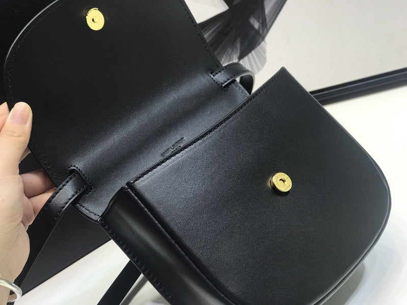 Amelia - YSL Bag - 2143