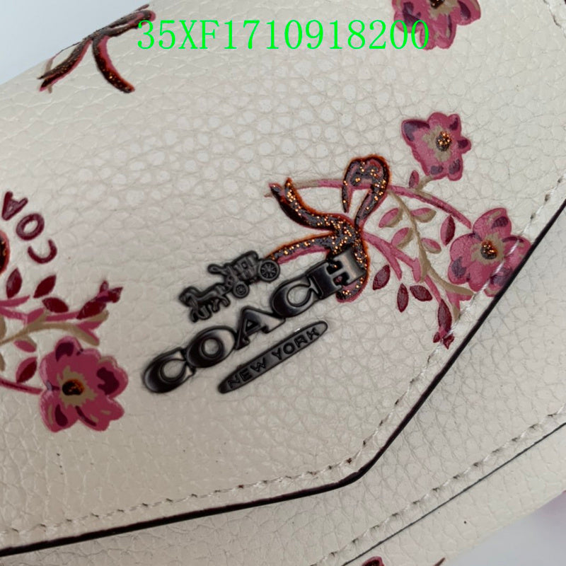 Amelia - CAH Wallet - 090