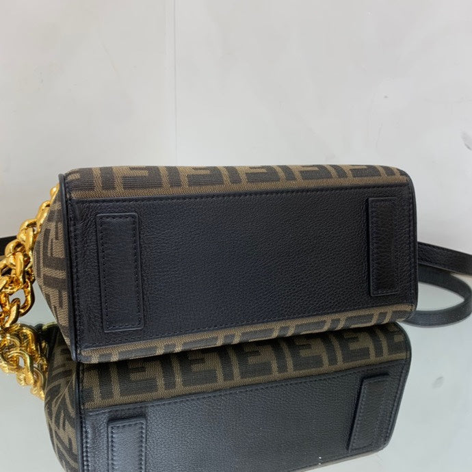 Amelia's Bag Gallery - VAR Bags - 233