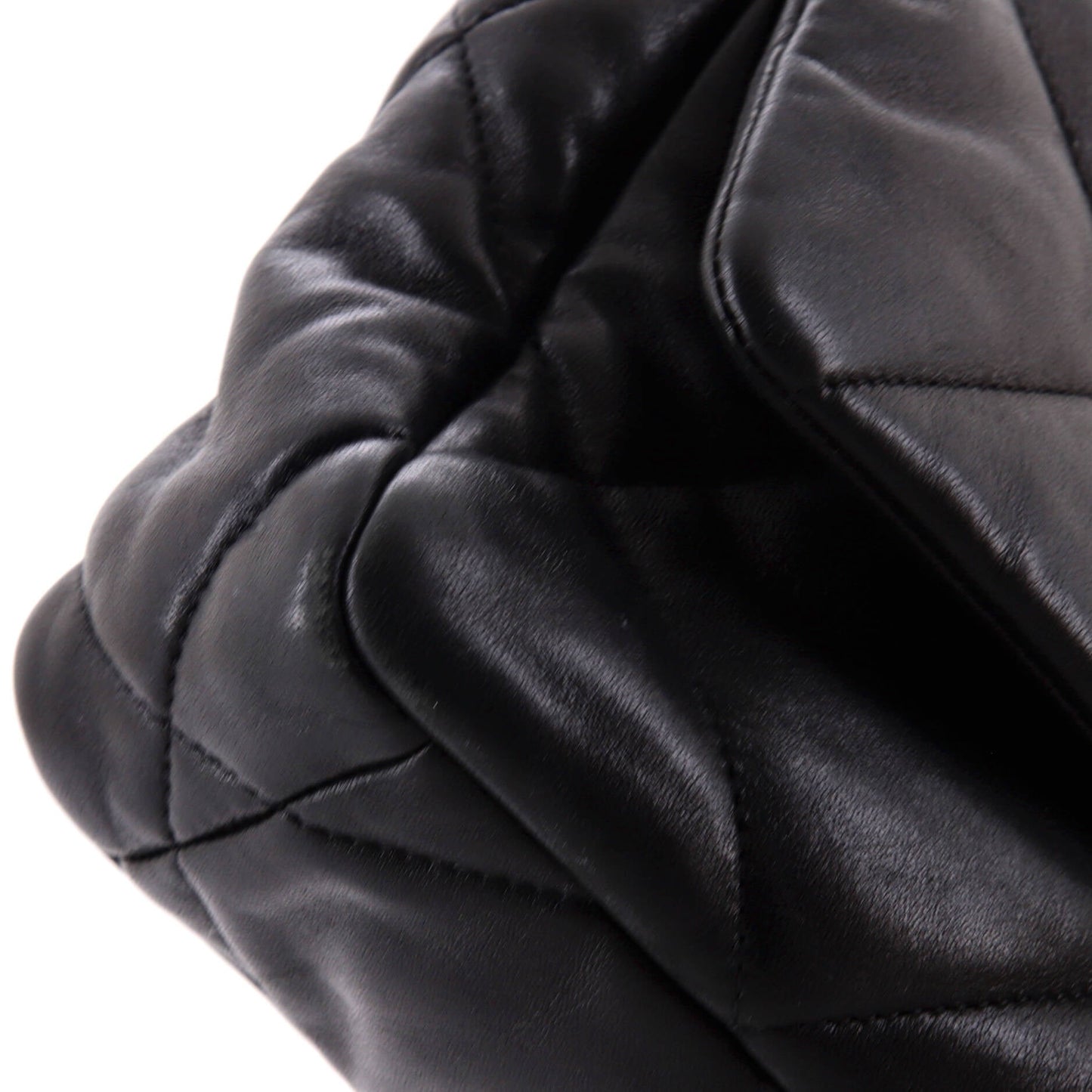 19 Flap Bag Quilted Leather Medium