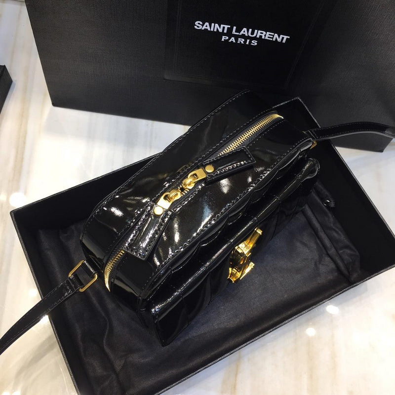 Amelia - YSL Bag - 2675