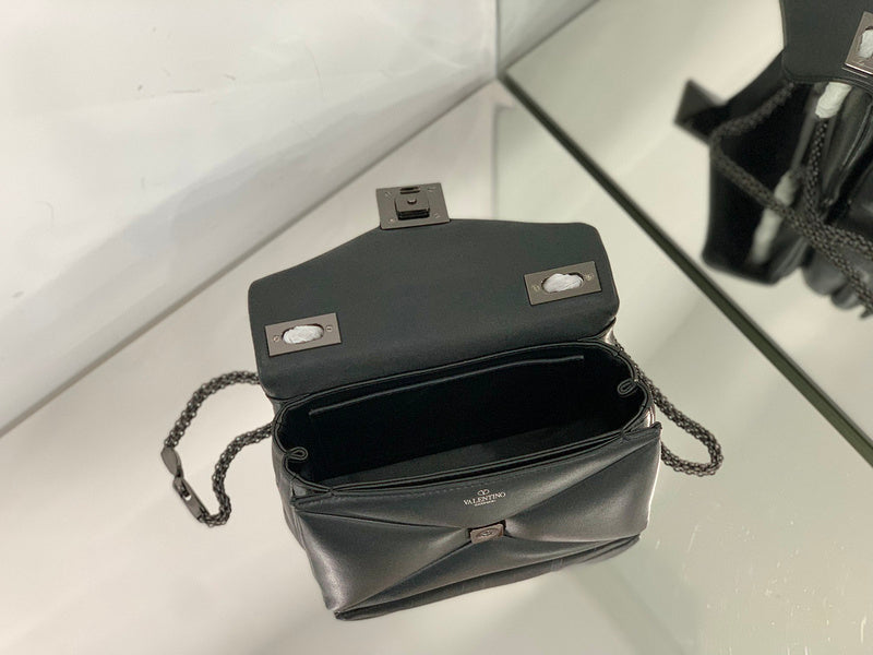 Amelia's Bag Gallery - VEL Bags - 1588