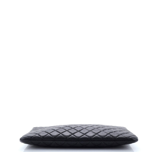 O Case Clutch Quilted Caviar Large