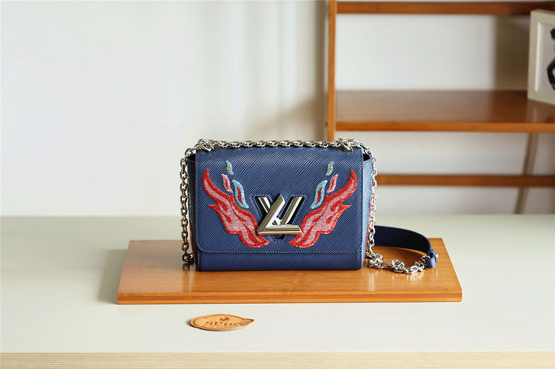 Fan Fashion Lu-Vi bags - 8494