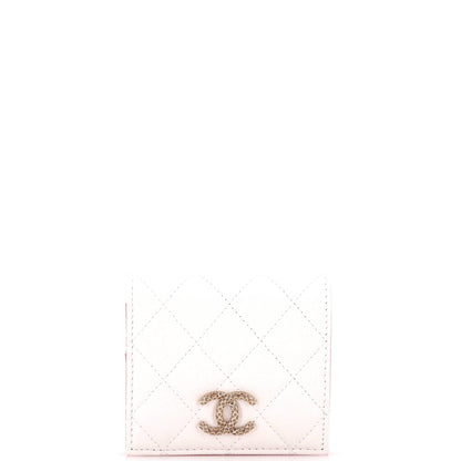 Textured CC Bifold Wallet Quilted Caviar Compact