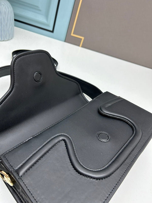 Amelia's Bag Gallery - VEL Bags - 173