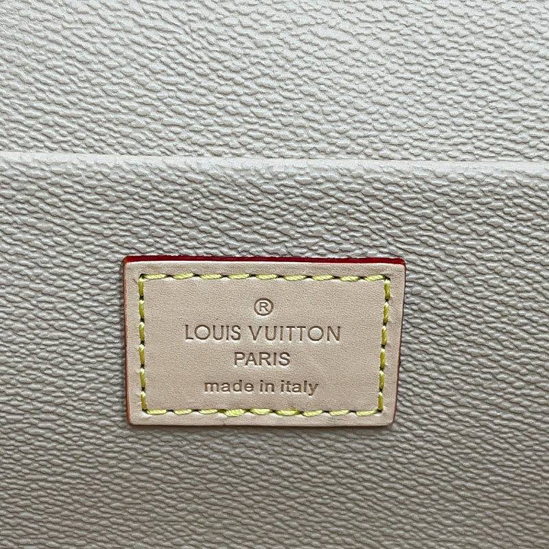 Fan Fashion Lu-Vi bags - 8004