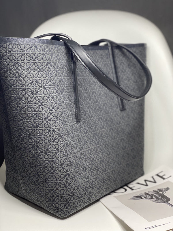 Amelia's Bag Gallery - LWO Bags - 757