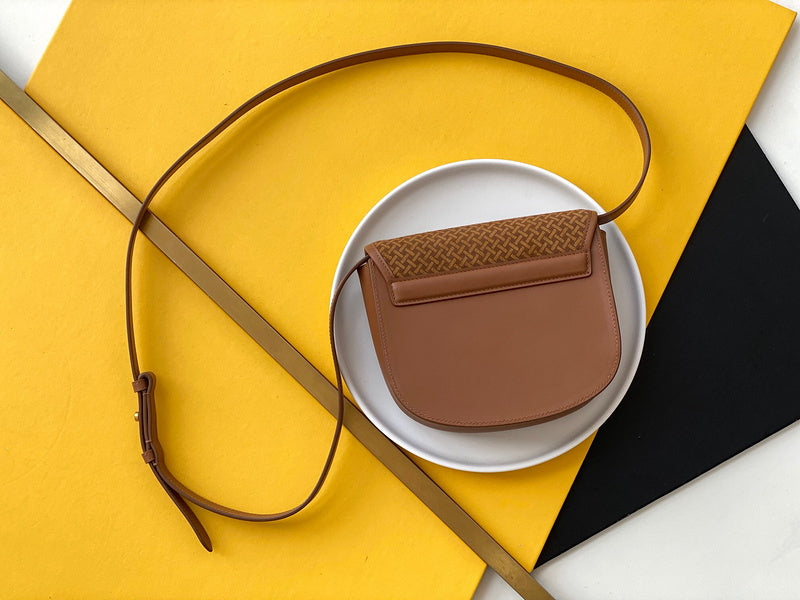 Amelia - YSL Bag - 3730