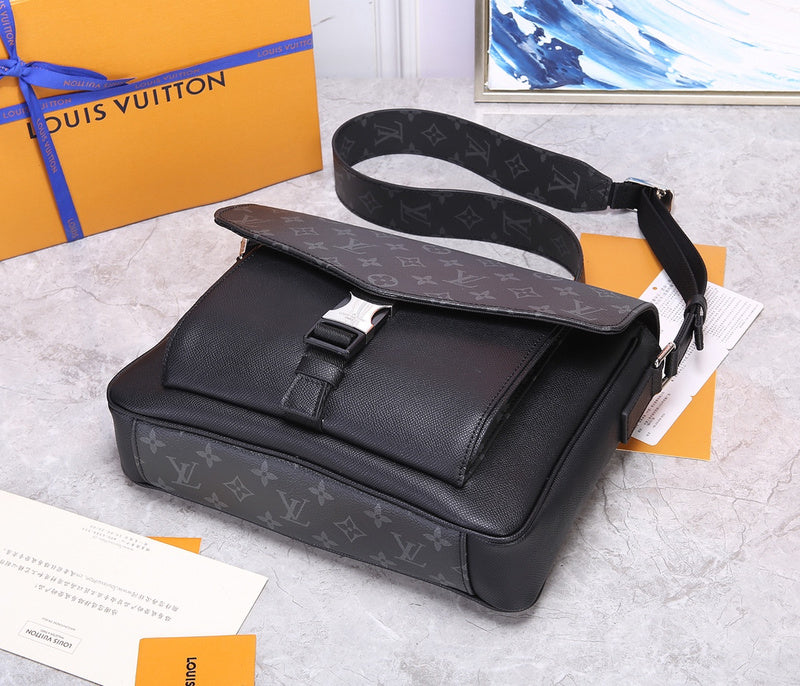 Fan Fashion Lu-Vi bags - 17329