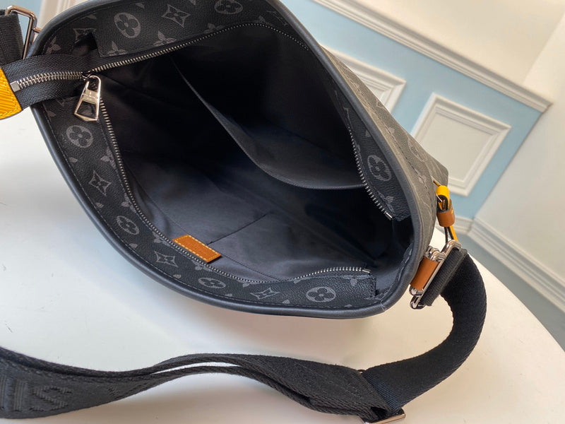 Fan Fashion Lu-Vi bags - 17090