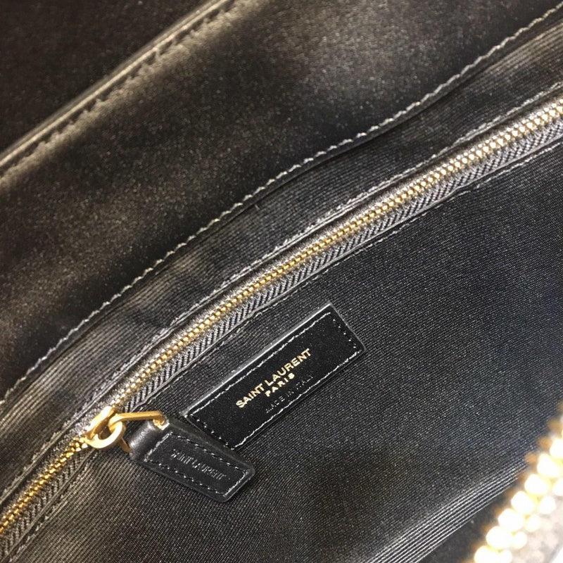 Amelia - YSL Bag - 2756